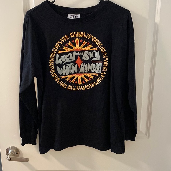 Lennon and McCartney: Lucy in the Sky w/ Diamonds shirt 💎🖤 - Picture 1 of 3